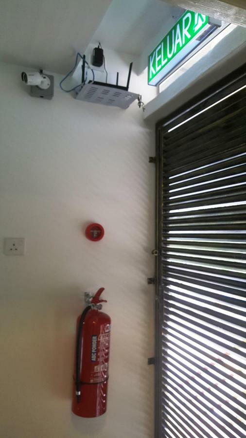 Teruntum 96 Guest House Kuantan Exterior photo