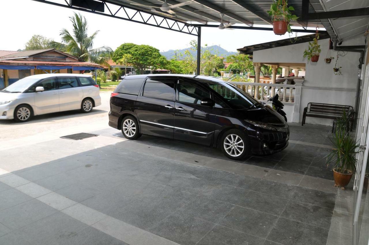 Teruntum 96 Guest House Kuantan Exterior photo