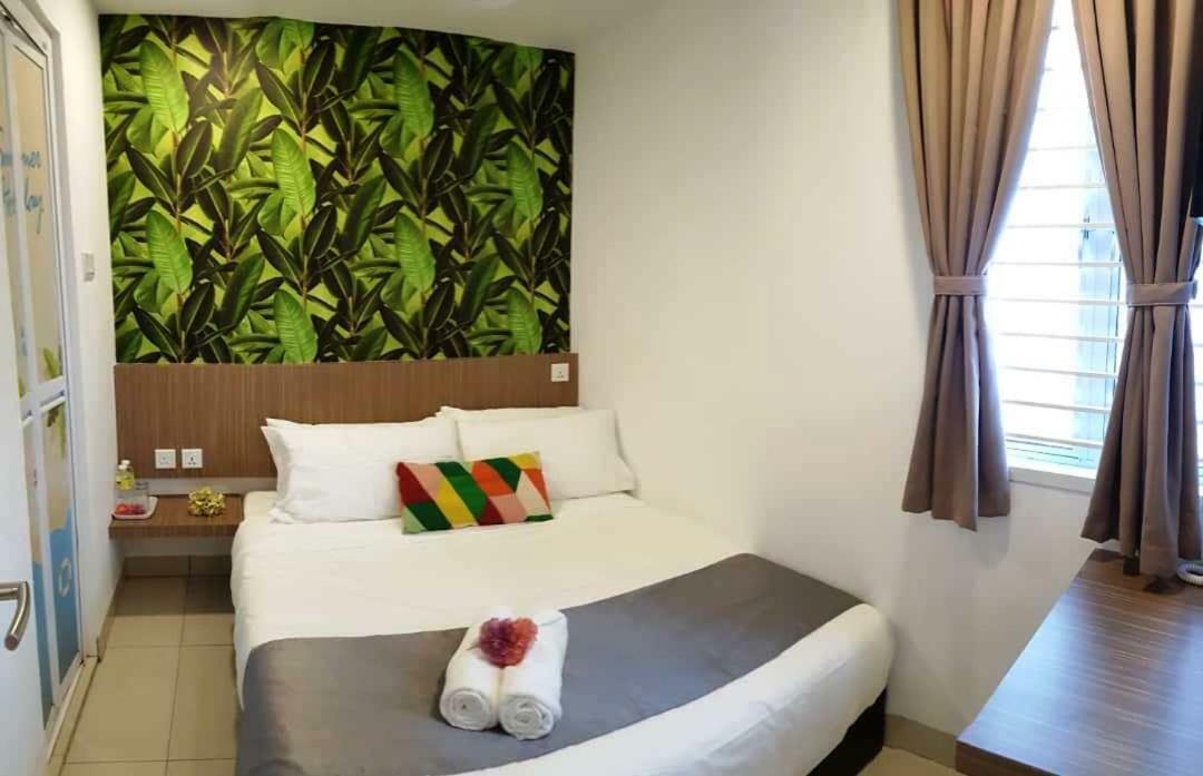 Teruntum 96 Guest House Kuantan Exterior photo